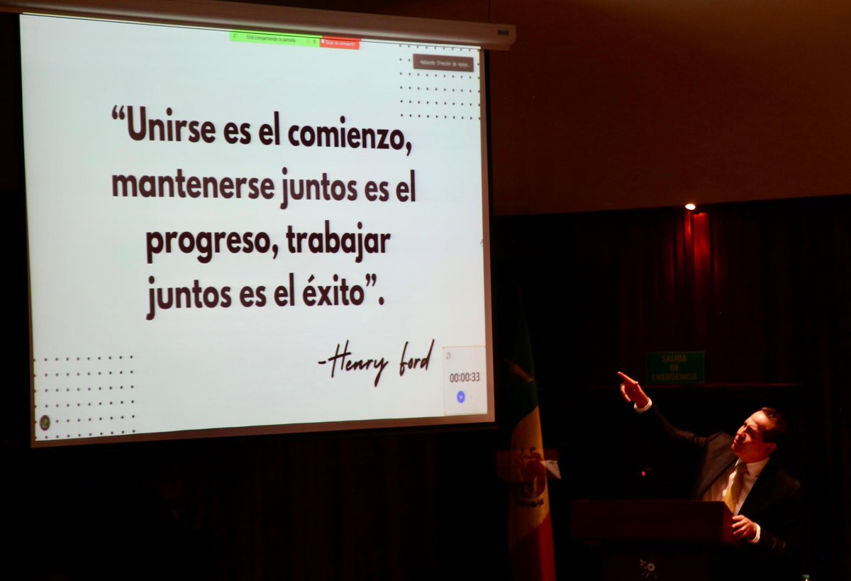 Eruviel Ávila tweet media