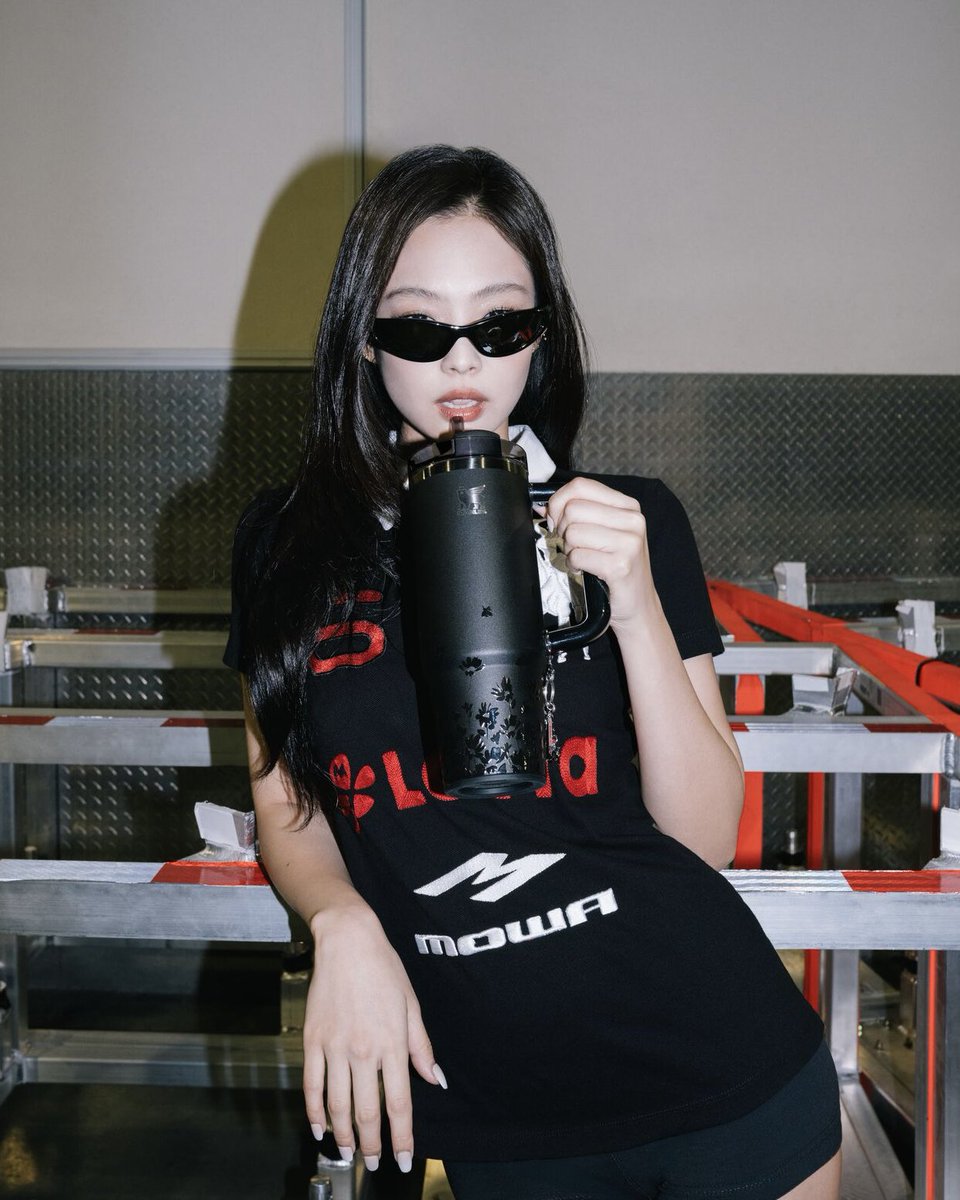#JENNIE x Stanley 1913 Collection ครอง #1 และ #2 Best Seller บน Stanley Naver Store ❤️‍🔥