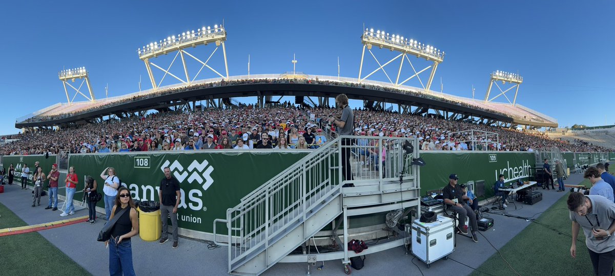 Dillon Thomas tweet media