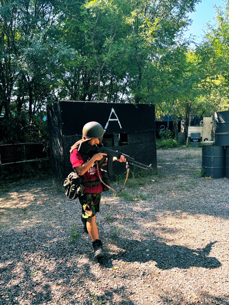 Fc7Ty's tweet photo. #サバゲー
#rpk
#m203
どっかのげりら https://t.co/BfJXs9RddQ