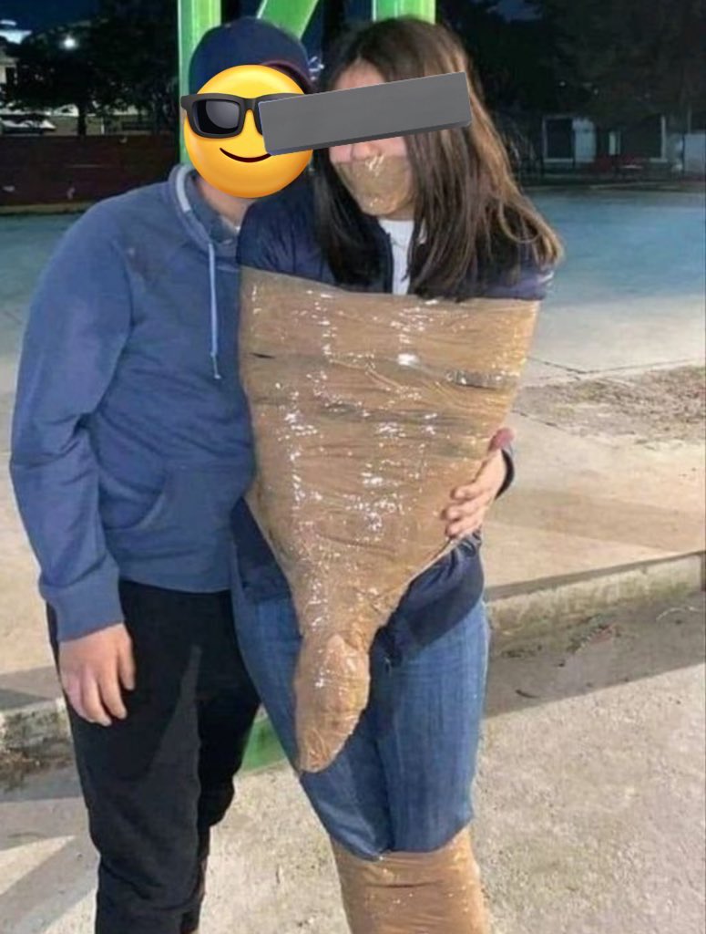 Bizim futbolcuların bacılarıyla