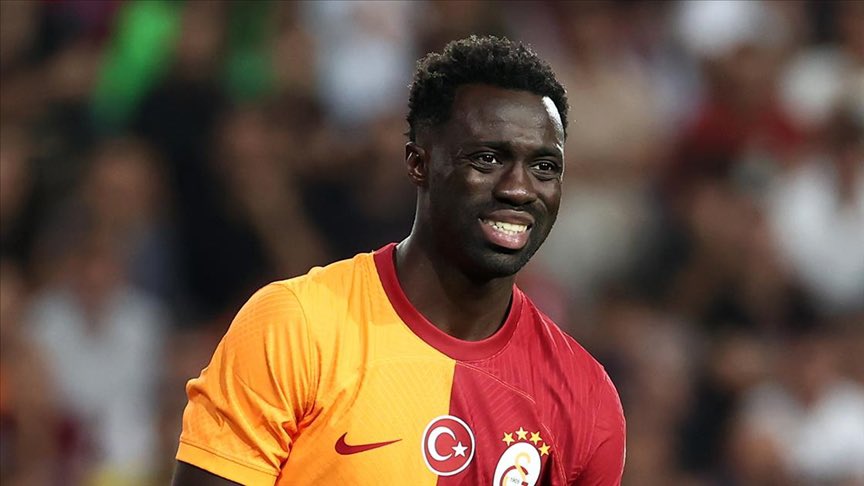 Doğduğun zəmən doğumunu müjdələmək üçün qebile rəyizinin tüttürdüğü dumana soxam Davinson! Bu nasıl dəfans?