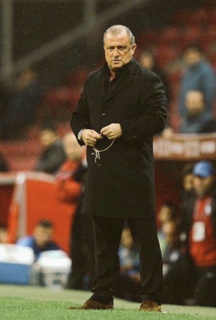 Fatih Terim göreve
Bu takımı buradan Avrupa’da ayağa bir tek Fatih Terim kaldırır