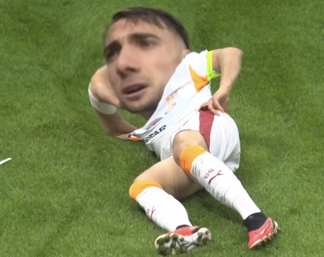 Şu şekil maç izliyoruz mis

 #DursunÖzbekİstifa 
Frankfurt - Galatasaray 
#FRAvGAL