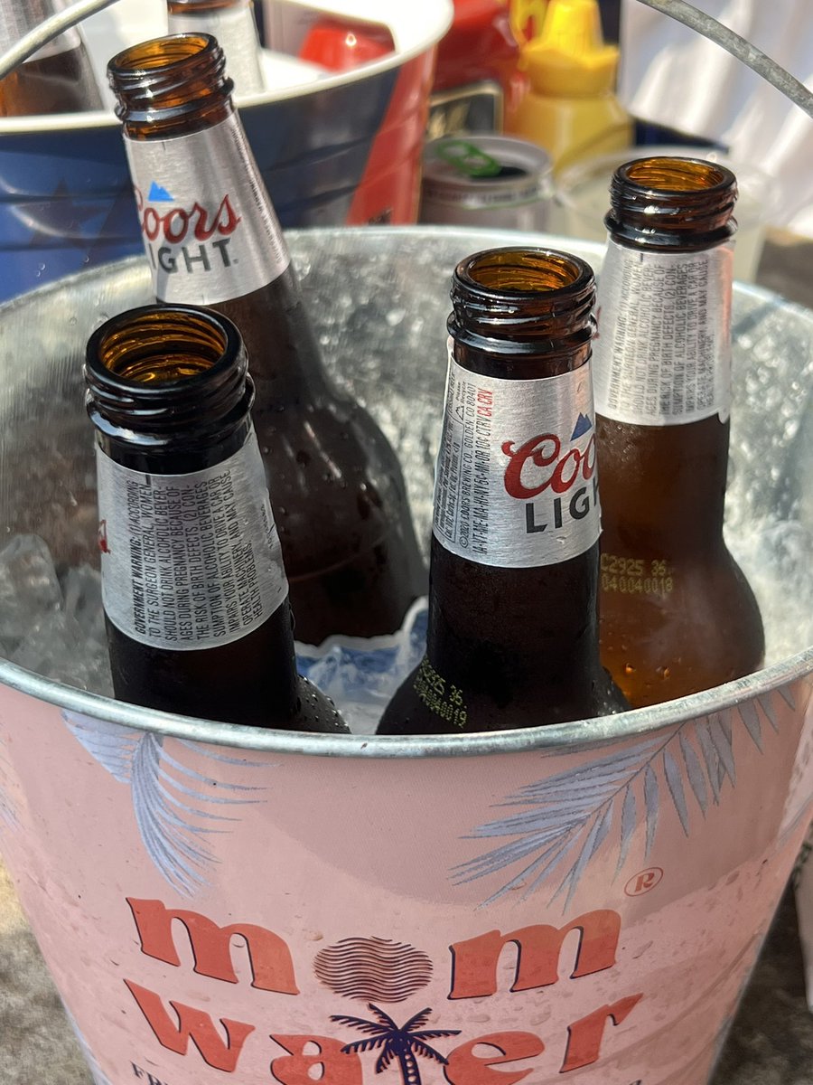 Arnold Dickerson tweet media