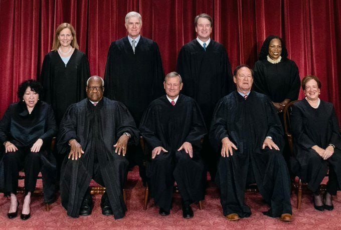 🚨BREAKING: The Supreme Court just sided with Donald Trump BLOCKING the lower court’s order Forcing Trump to give aid to foreign countries!!

Do you support this?

YES or NO?