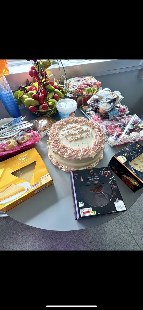 WardMale's tweet image. What a team we have in ward 19 …Accreditation Green …so proud of everyone …We did it ..❤️…@BTHFT @karendawber @Frostie_SC