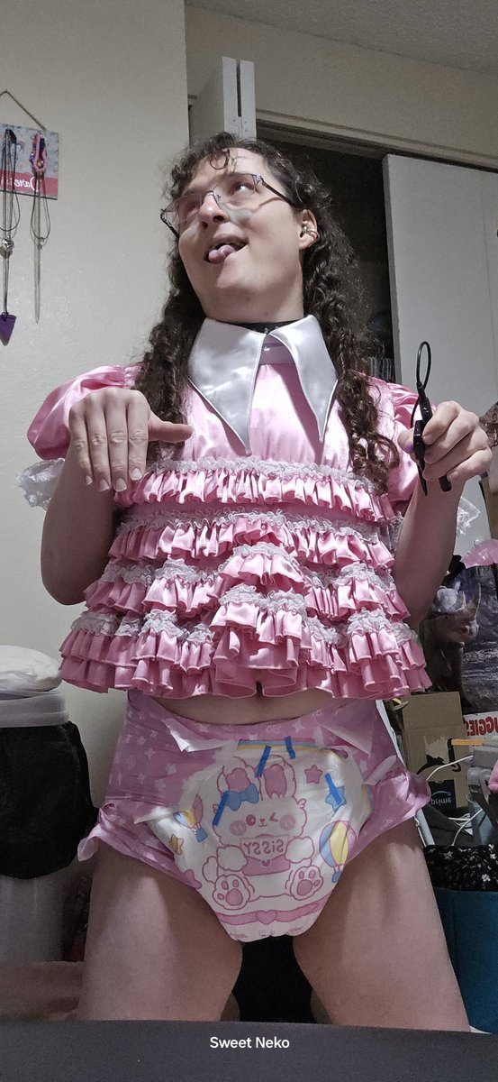 Nothing goes together better than a dumb, cock hungry, sissy fag and her pink diapers. 
Once you submit to daddy, there is no turning back. 

50 likes and I will reveal this loser's name, address and phone number😈