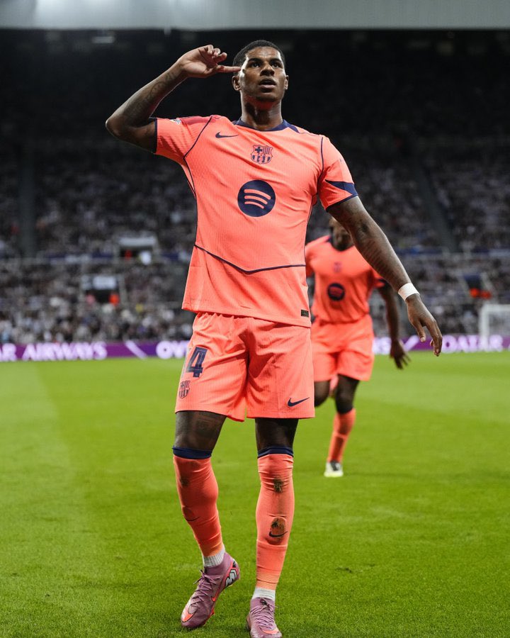 Marcus Rashford has scored more goals against Premier League teams this season as Manchester United’s current squad altogether (2).

Just a reminder that he plays in Spain… 🤯