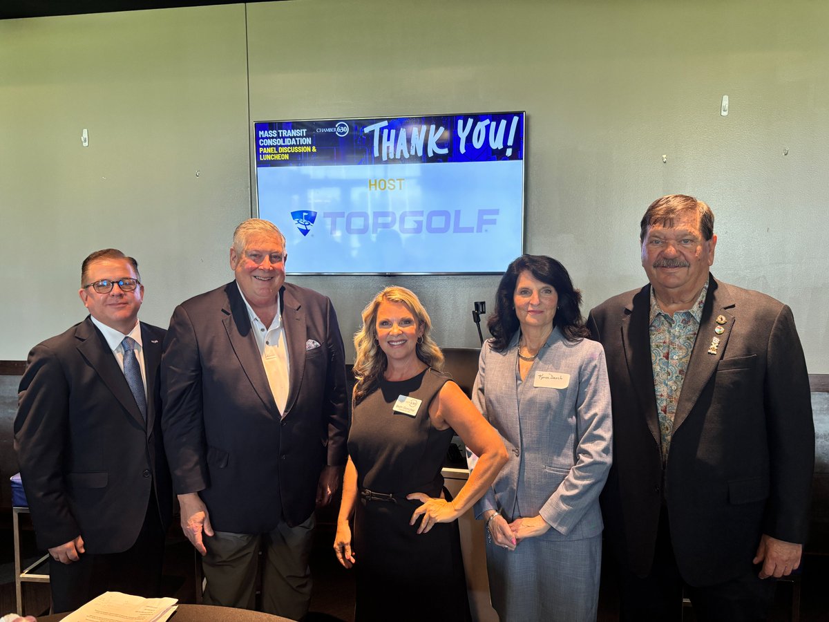 Had a great conversation in front of an enthusiastic audience at the Chamber 630 panel on the future of transit in our region earlier this week. Suburban mayors and riders understand the importance of well-managed transit to the success of our region!