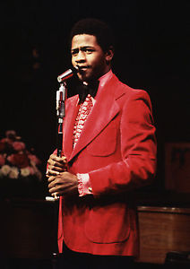 algreen's tweet image. Loved this red suit 💚