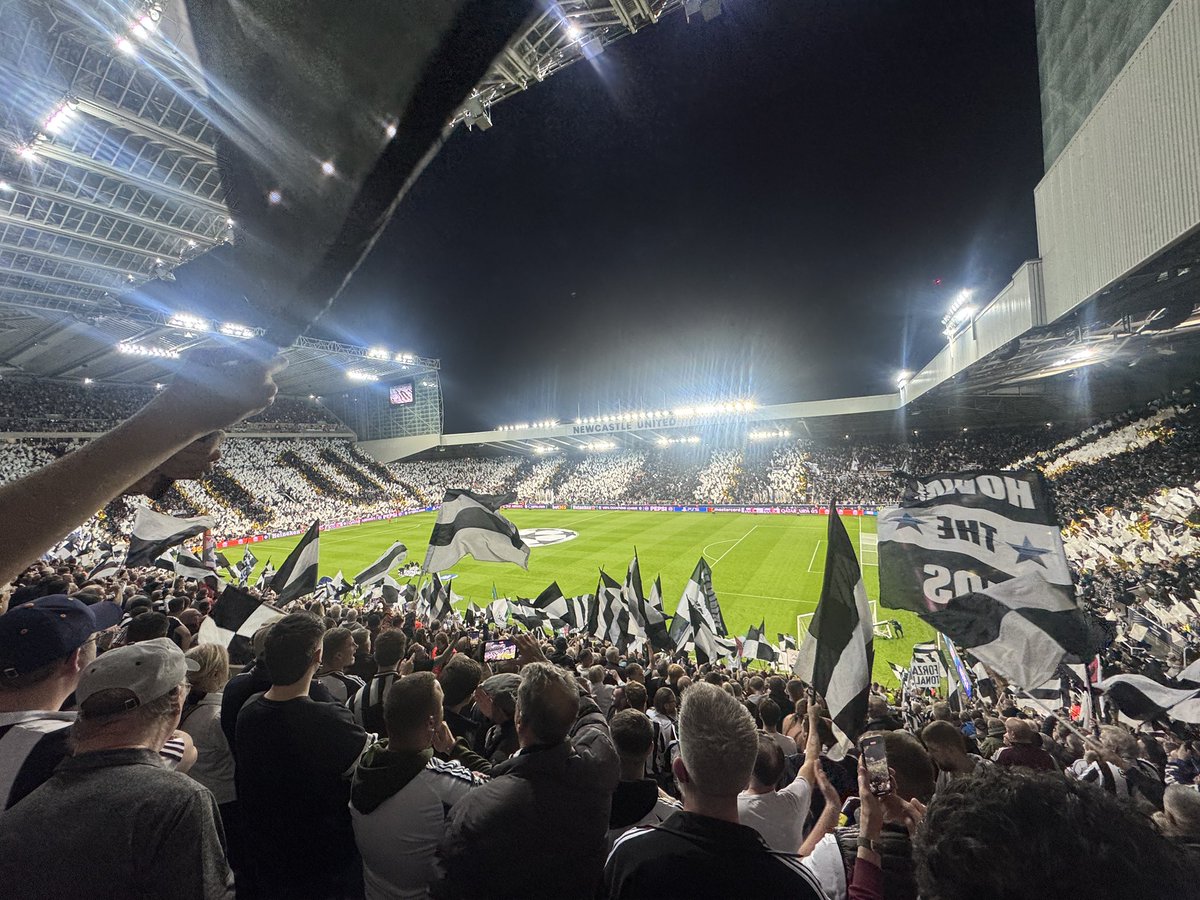 Nee shame in that. Beaten by a world class team. Pedri and De Jong might be the best midfield duo I’ve ever seen live. 7 chances to right it