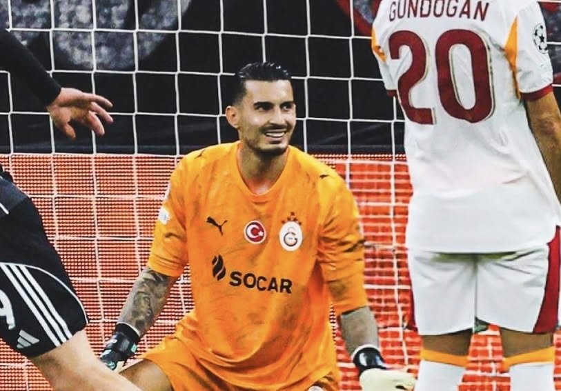 Olm bu 5 gol yiyince otomatik guluyomus