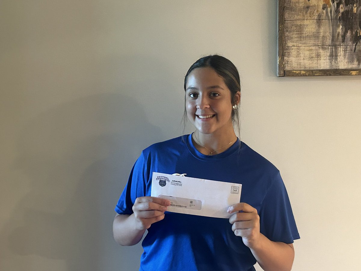 PeytonD2010's tweet image. Thank you so much @UCASoftball for the letter in the mail! Can’t wait to attend a camp on campus!  #farmraised