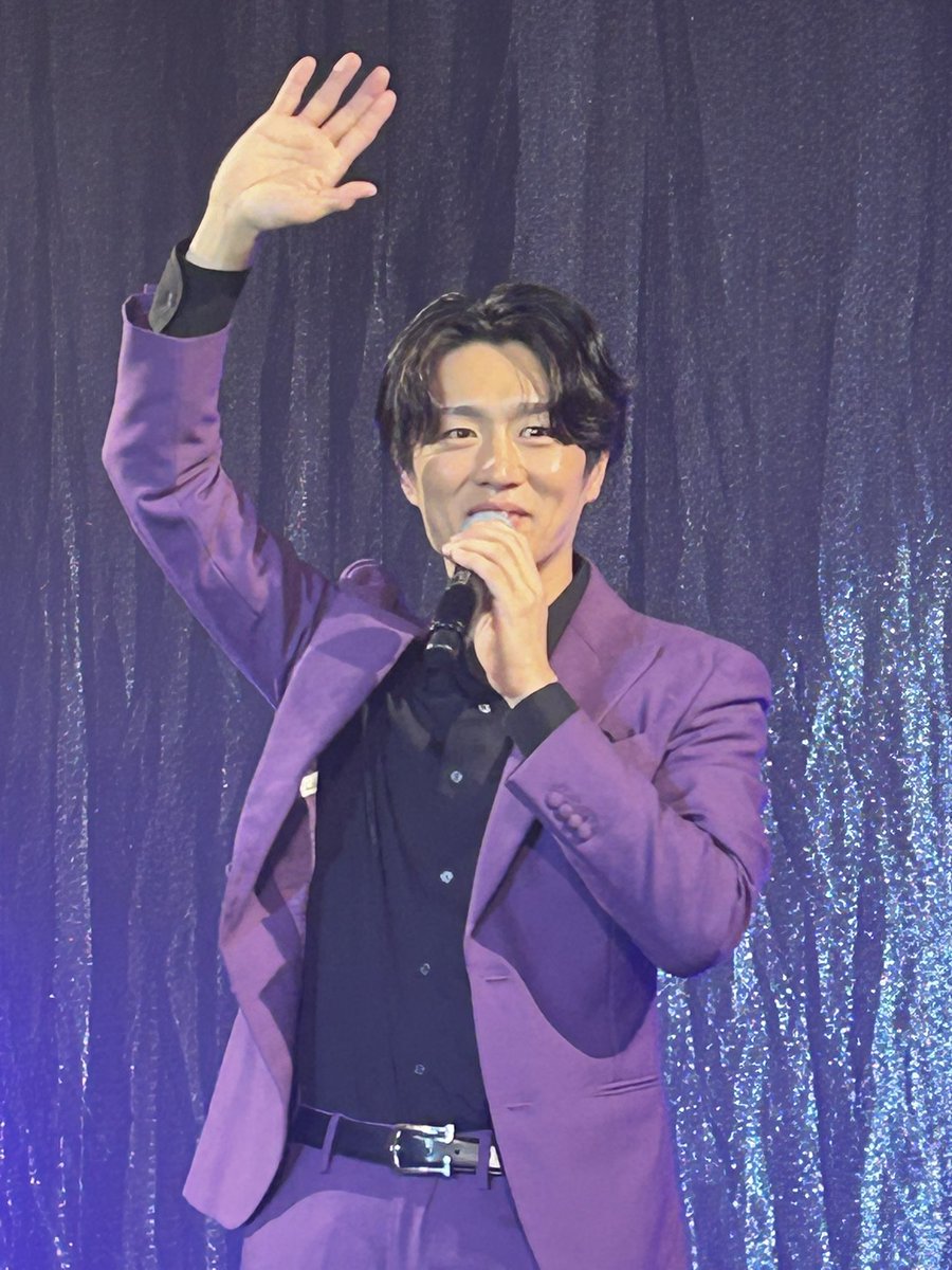 ナオッキーファンのみなさん、おはようございます🙋♂️ 早起きしま ナオッキーファンのみなさん、おはようございます🙋♂️ 早起きしま