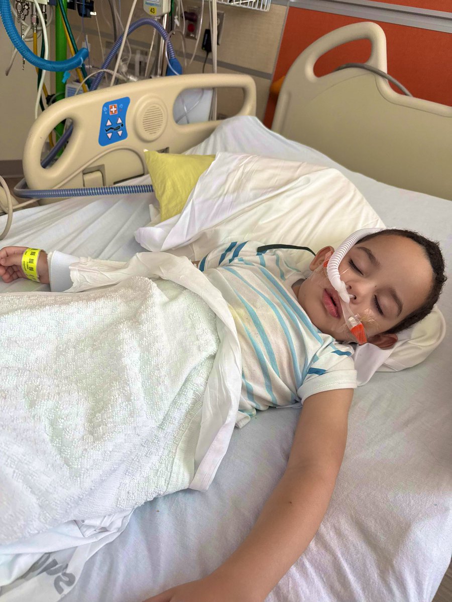 My Baby Boy has been squaring up with a virus at the hospital 😭 thankfully he’s improving and getting better! He’s going on day two with Oxygen at the hospital hopefully he comes home tomorrow 🙏❤️Grateful to God and healthcare workers! God Bless you all! Hug your family