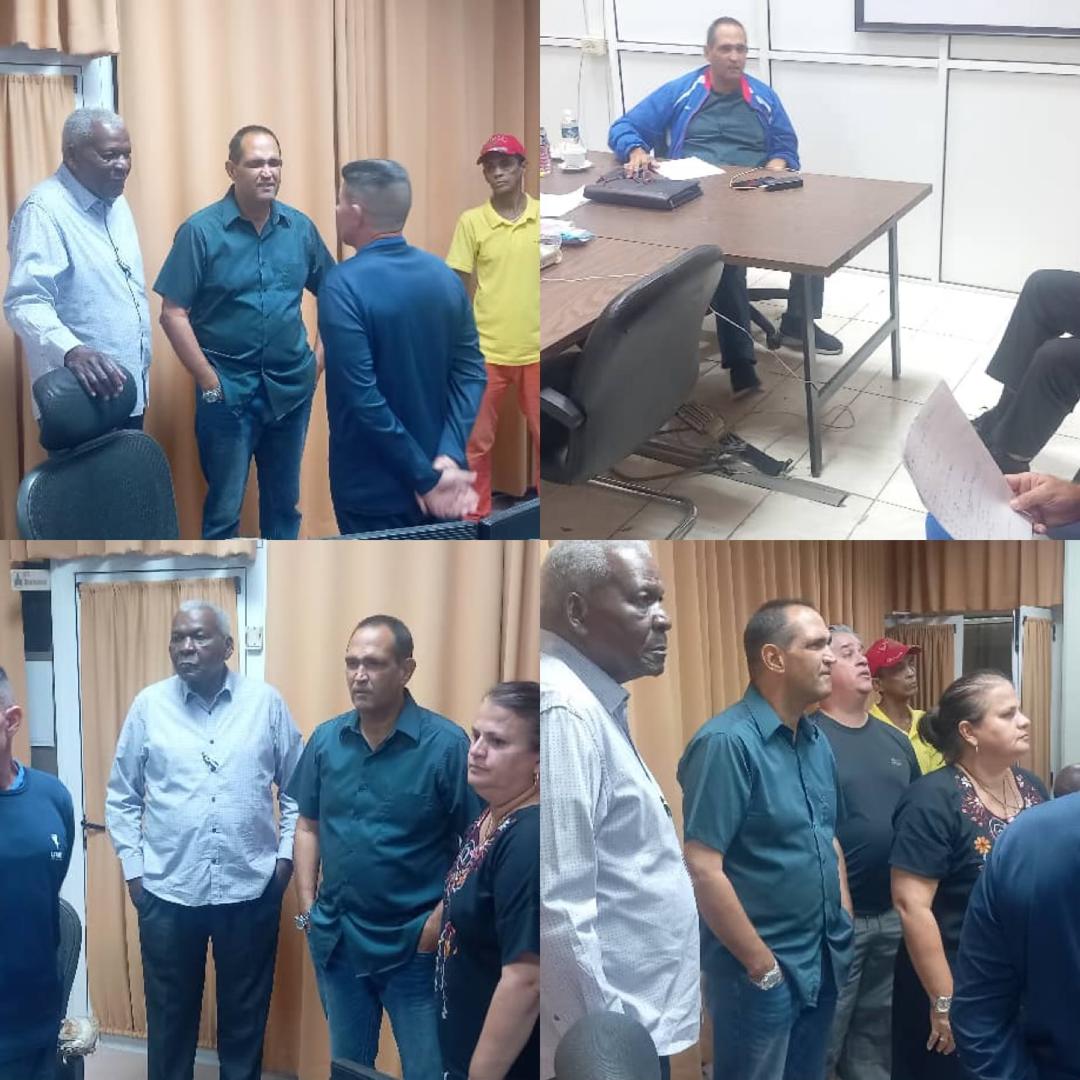 Acompañamos al miembro del Buró Político y Presidente de la ANPP y del CE Esteban Lazo, en intercambió con directivos y trabajadores del despacho de la Empresa Eléctrica de #LaHabanaDeTodos.
#LaHabanaViveEnMí
