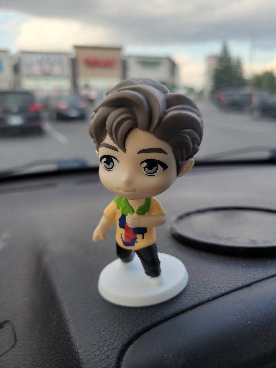 goldilocks81's tweet photo. @angleeyze My nurse today found out I'm a BTS fan and gave me this. 💜 I had a pretty rough procedure done and this made my day 😁 https://t.co/wcz7WNeH22