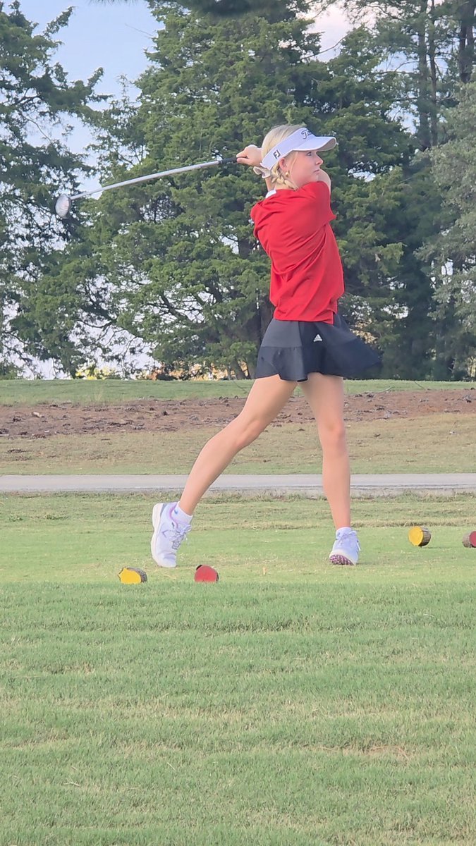 RHSLady Warrior Golf tweet media