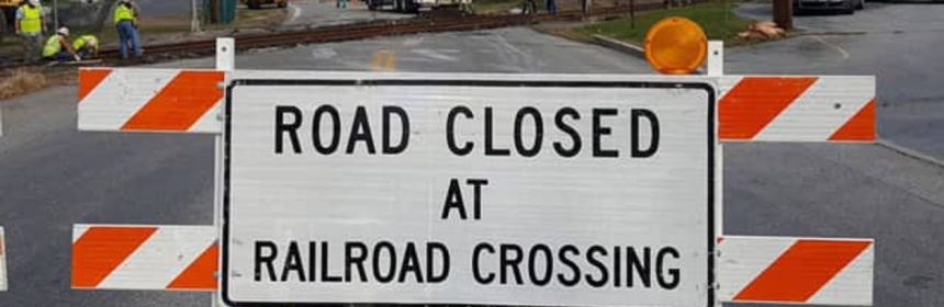 SLATON—FM 2150 will be closed to traffic at the railroad crossing located at County Road 3700, south of Slaton, starting tomorrow. The closure will allow the railroad company to safely perform work to remove then reinstall the crossing. FM 2150 will reopen by Tuesday, Sept. 23.