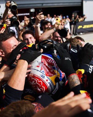 YES!!! Unbelievable weekend 🙌 Really proud of the massive effort from everyone <a href="/redbullracing/">Oracle Red Bull Racing</a> 💪 Grazie mille!