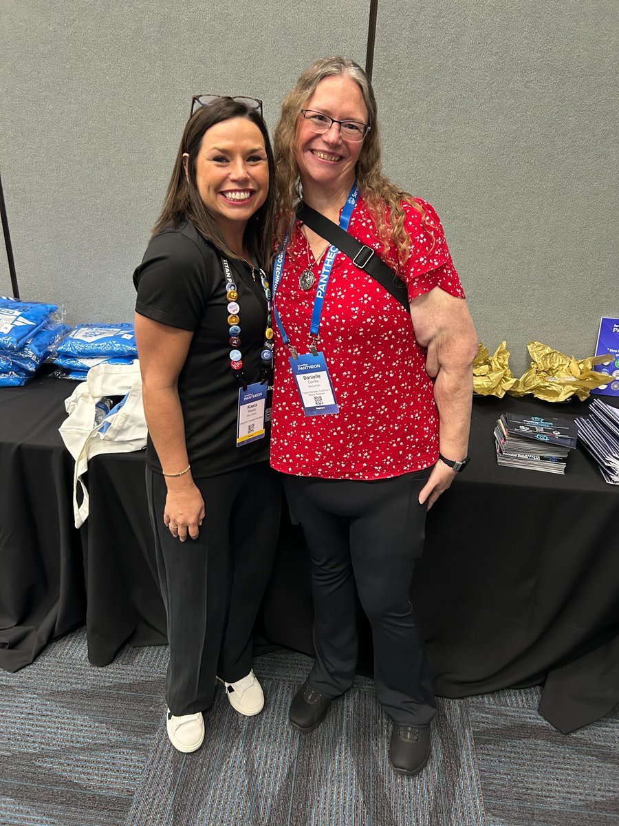 PinkCallers's tweet image. Check out these two powerhouse women in the trades.  @servicetitan superstars Danielle &amp;amp; Brittney!
Come find us: hubs.li/Q03K28280
#Pantheon2025 #ServiceTitanCertified #ServiceTitan #PinkCallers