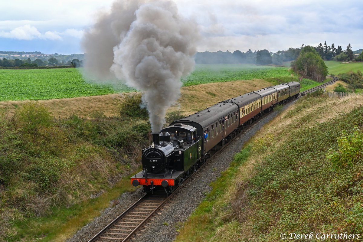 carrudi1955's tweet image. LMS 3F (Jinty) 47298 climbing up Eardington bank on the 18th September 2025 at the Severn Valley Railway autumn steam gala. #SVR #severnvalleyrailway #LMS