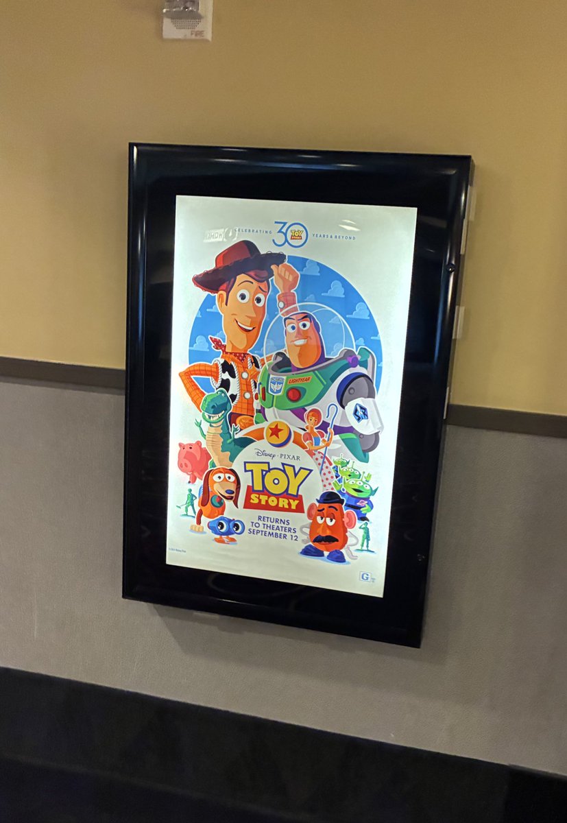 JoshDaWay's tweet image. 30 years later &amp;amp; I finally saw Toy Story in theaters… in my Woody fit &amp;amp; Toy Story Crocs 🤠👢🛸 The best part? I had the ENTIRE theater to myself. ✨CORE MEMORY UNLOCKED✨

#ToyStory30 #ToInfinityAndBeyond