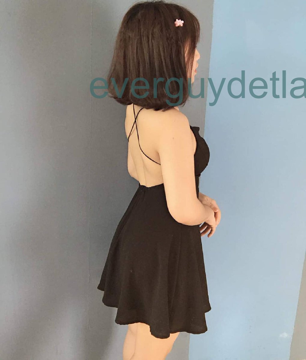 I dropped a tear in the ocean, when someone finds it I’ll stop loving u