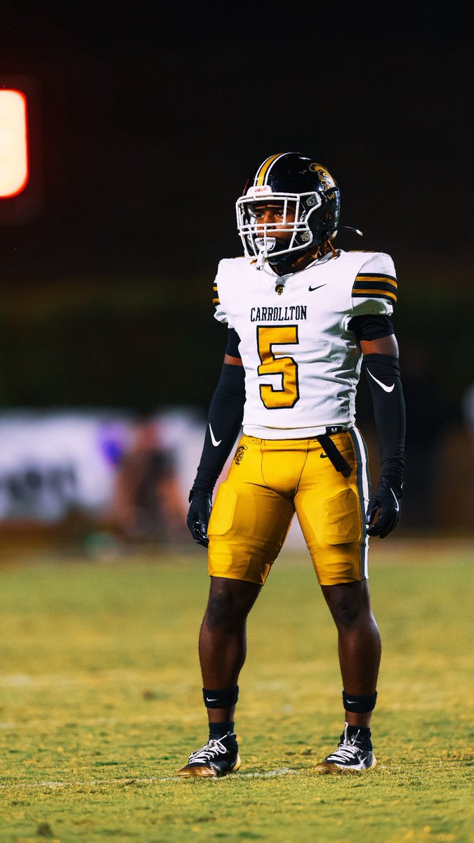 Ad1_aidan's tweet image. Check out my mid season highlights 

hudl.com/v/2SiTmF

@CoachJoeyKing @CoachStrick24 @CoachMasters @ChadSimmons_