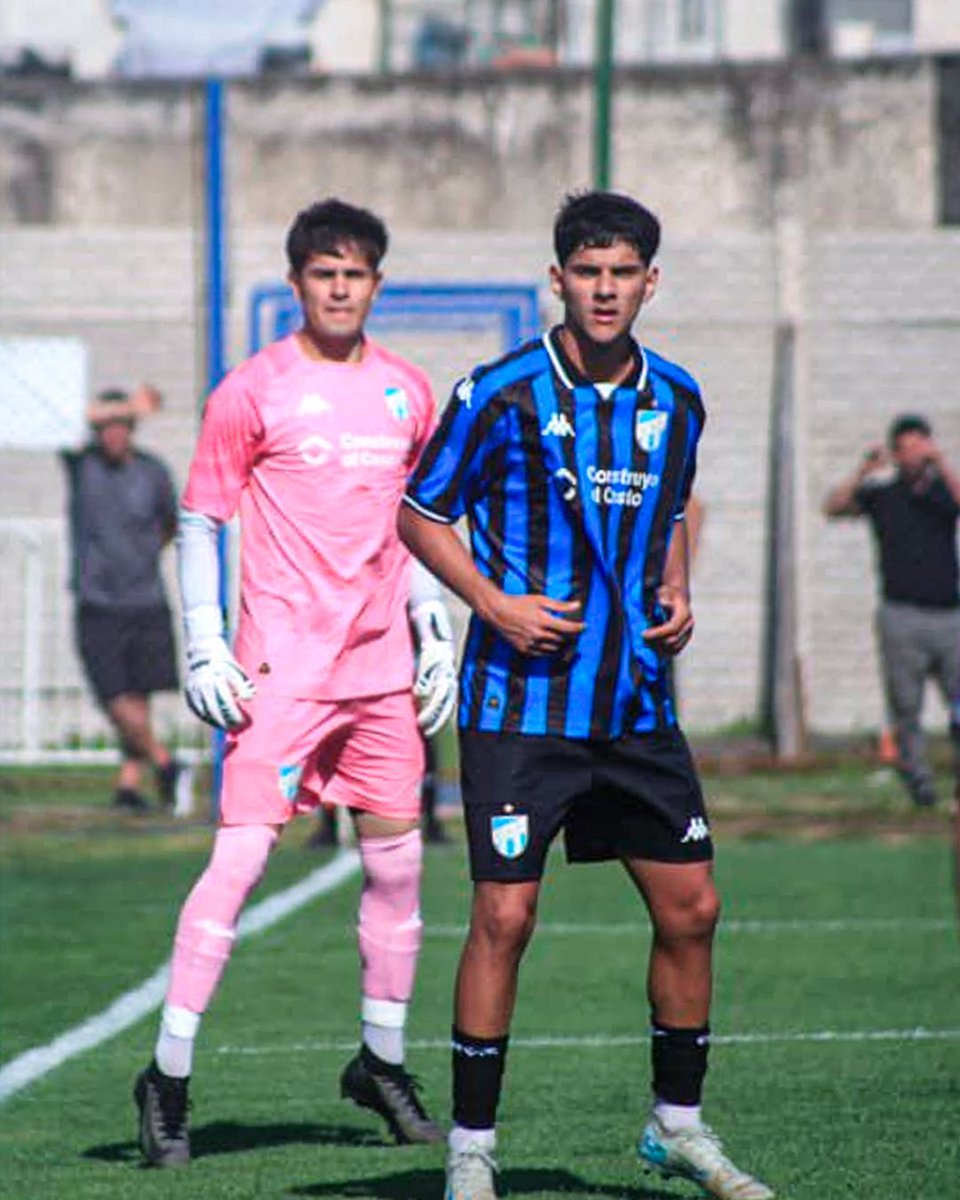 “¡Contra el campeón mostramos carácter y seguimos creciendo!” ⚽️💙🦾

“Against the champions we showed character and we keep growing!”⚽️💙🦾
#atleticotucuman #decano