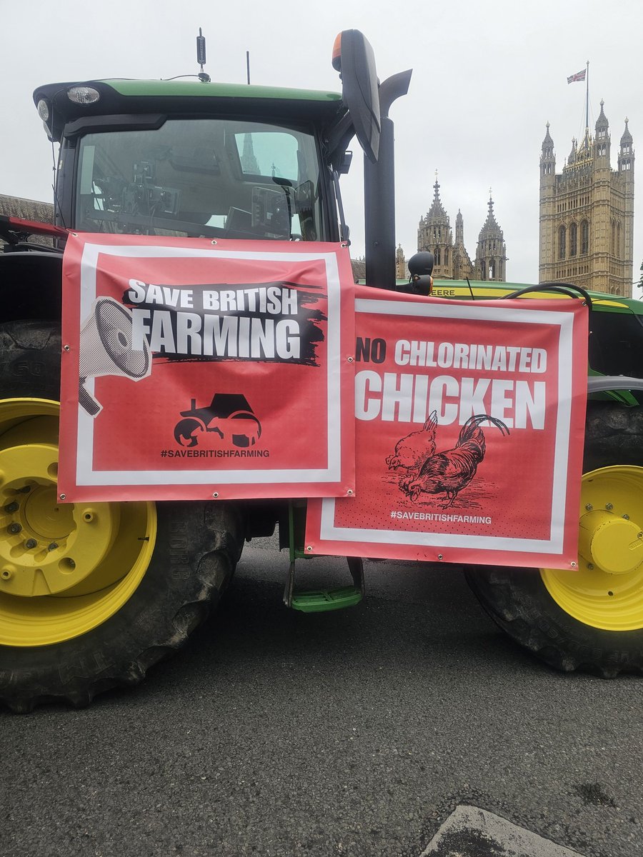 narindertweets's tweet image. From the #StopTrumpProtest 
How British farmers feel....