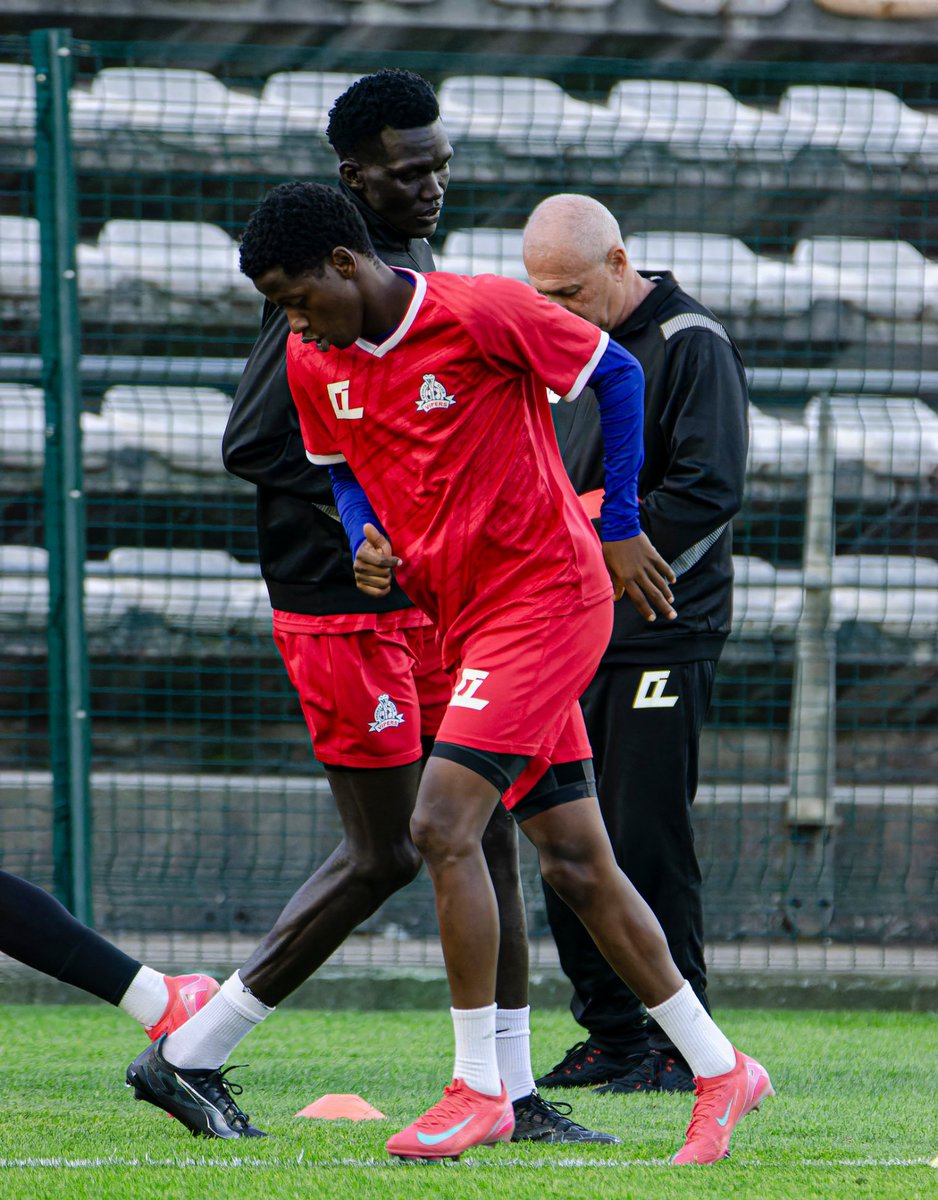 DERRICK NDAHIRO3 tweet media