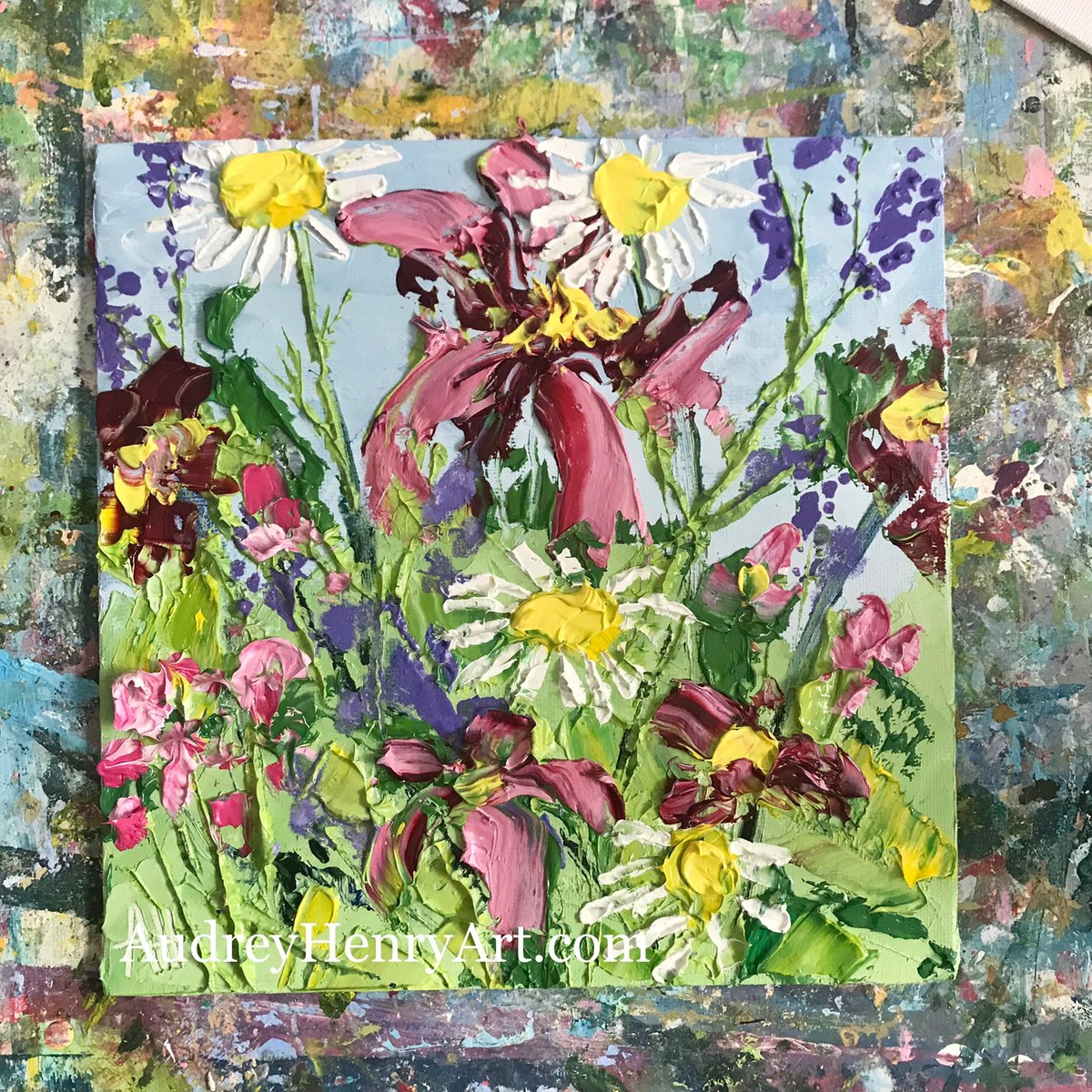 missaudreyhenry's tweet image. Capturing these beautiful wild flowers in oil paint today in my studio. 8x8 Oil on a canvas board.
#interiordesigninspiration #abstractflowers #allthecolours #curated #supportlocalart #impastopainting #abstractlovers #smallworks #paintingflowers #floralpainting #dailyartwork