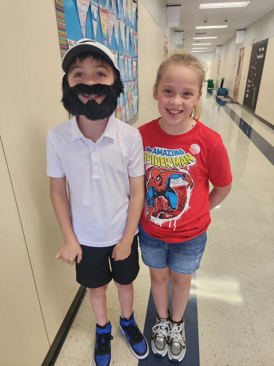 Jasminn Moore tweet media