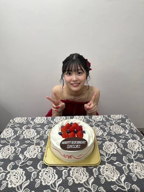 八木栞　八木メシ　皿　バースデープレート　つばきファクトリー　特典写真つき 八木栞 八木メシ 皿 バースデープレート つばきファクトリー 特典写真