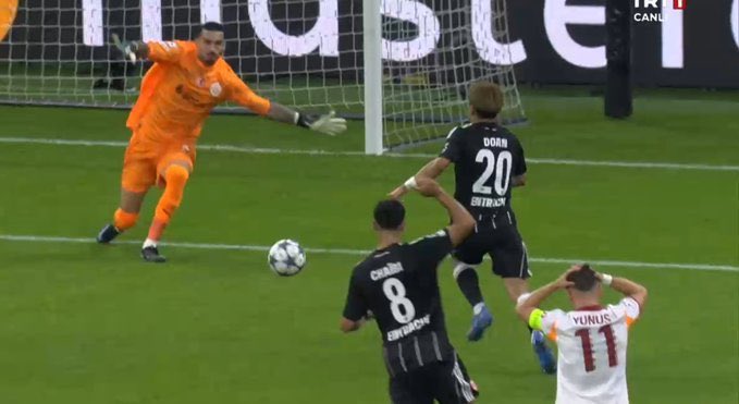 Allahın sopası yok yunus Akgün, ergence tavırlara devam et sen çok iticisin farkında değilsin😂