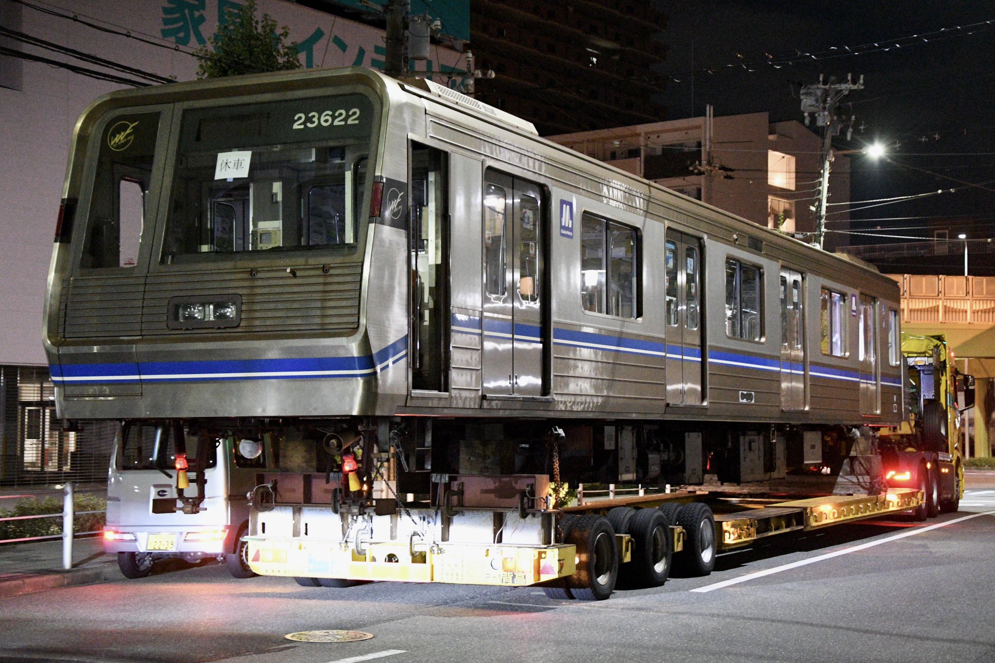 ストレッチャー（大阪府 茨木市送料込み) (車載、上下分離タイプ) ストレッチャー（大阪府 茨木市送料込み) (車載、上下分離タイプ)