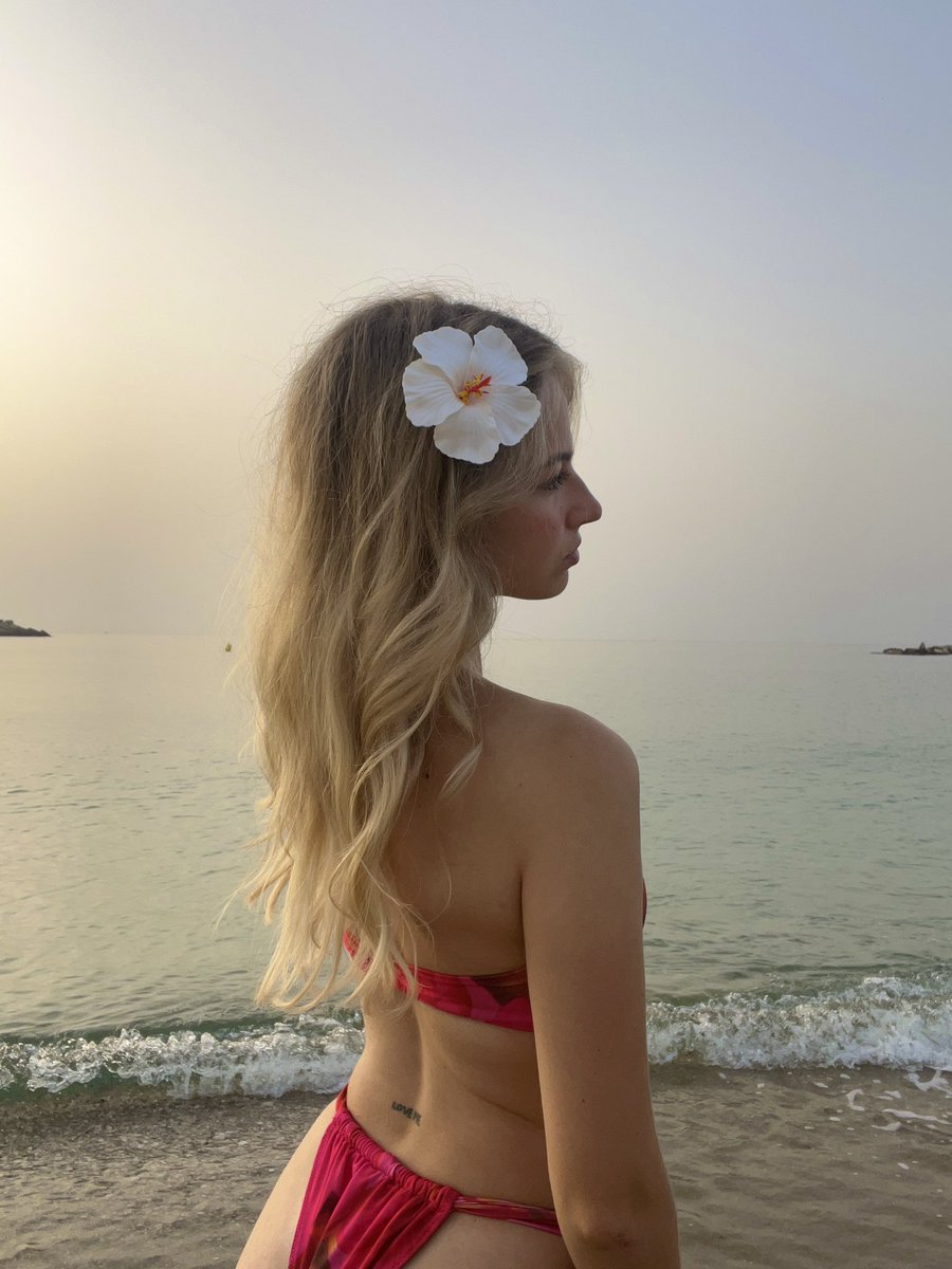 Du liest das hier und zögerst noch? Falsch.
Du überweist JETZT 20€ sofort! ohne Fragen, ohne Widerrede.
Zeig, dass du deinen Platz kennst