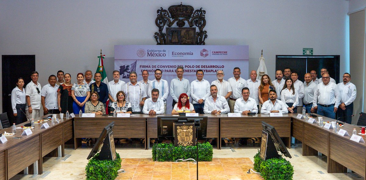 En un hecho sin precedentes para la transformación económica de Campeche, firmé el convenio del Polo de Desarrollo Económico para el Bienestar Seybaplaya I, junto al subsecretario de Industria y Comercio de la <a href="/SE_mx/">Economía México</a>, <a href="/vidallerenas/">vidal llerenas</a>.

Este proyecto estratégico coloca a nuestro