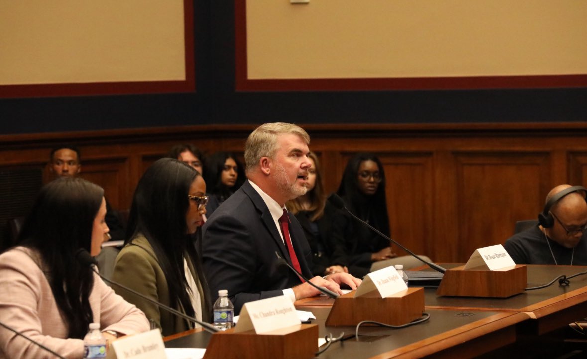 🏛 On Sept. 3, Dr. Harrison testified before Congress as one of just four educators invited nationwide. Saraland’s voice is shaping the national conversation on literacy and numeracy.  #TheSpartanStandard #AndThenSome #ItsAGreatDayToBeASpartan