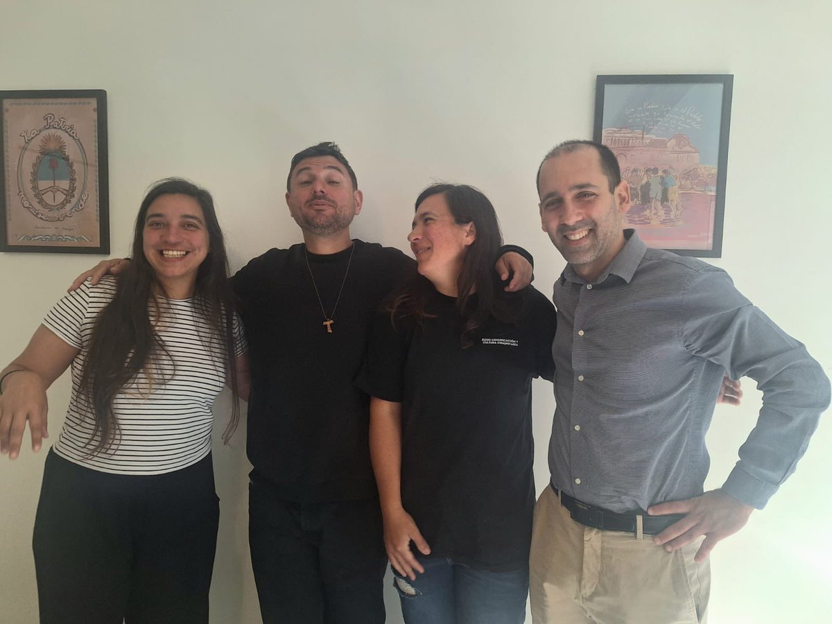 EvelinaKloster's tweet photo. Con el coraje y el corazón de nuestro pueblo, en octubre vamos a aplastar a Milei y Frigerio ✊❤️.

En Entre Ríos es con #Ahora503, para reconstruir la Patria que soñamos, con alegría, unidad y esperanza 🇦🇷✨

Gracias a @JuanGrabois y @ItaiHagman son cumpas entrañables ❤️ https://t.co/XUOvtfee6M
