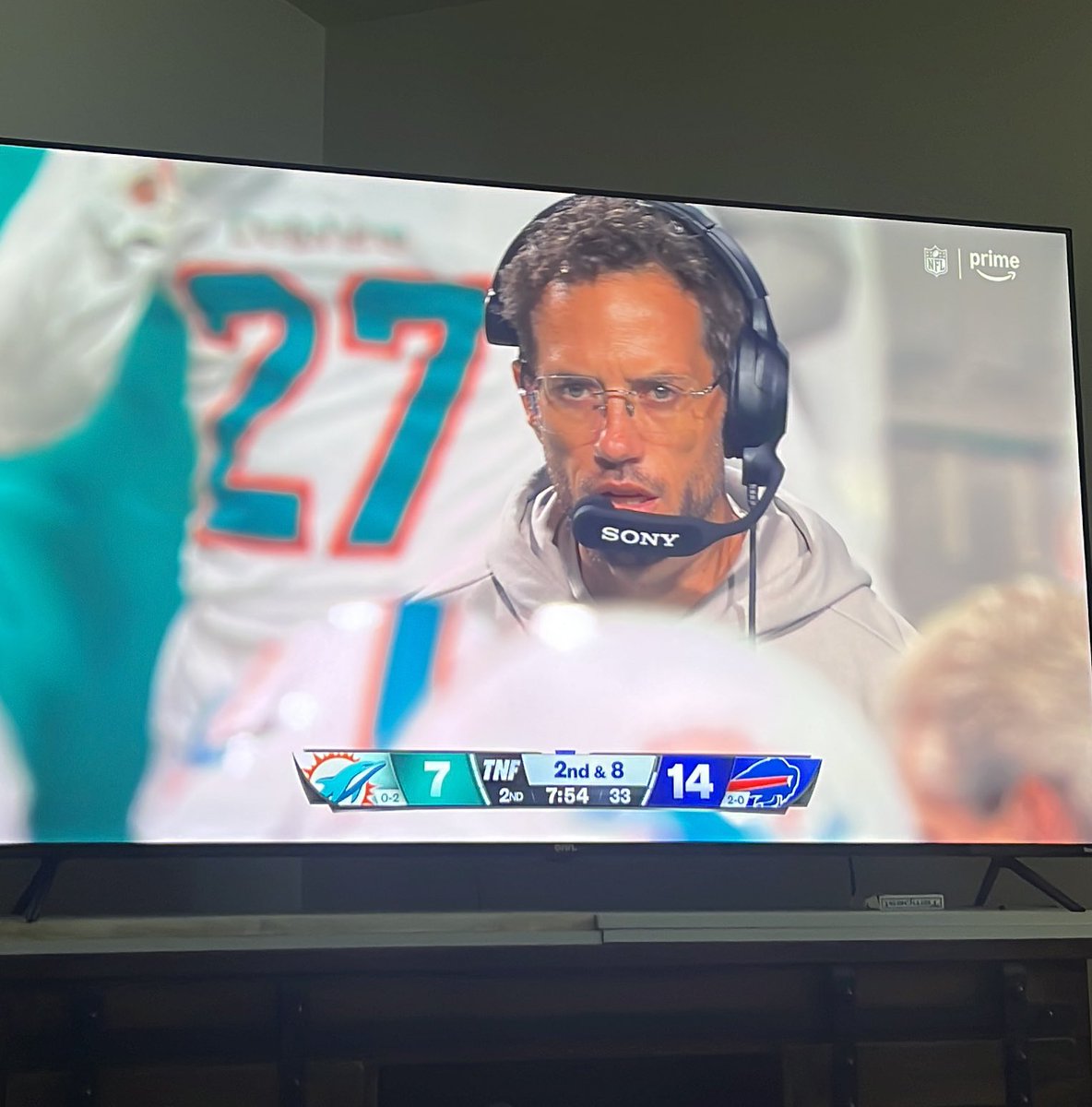 Dolphins lose 4 corners to injury and have to throw in a white guy named Bonner #sweet