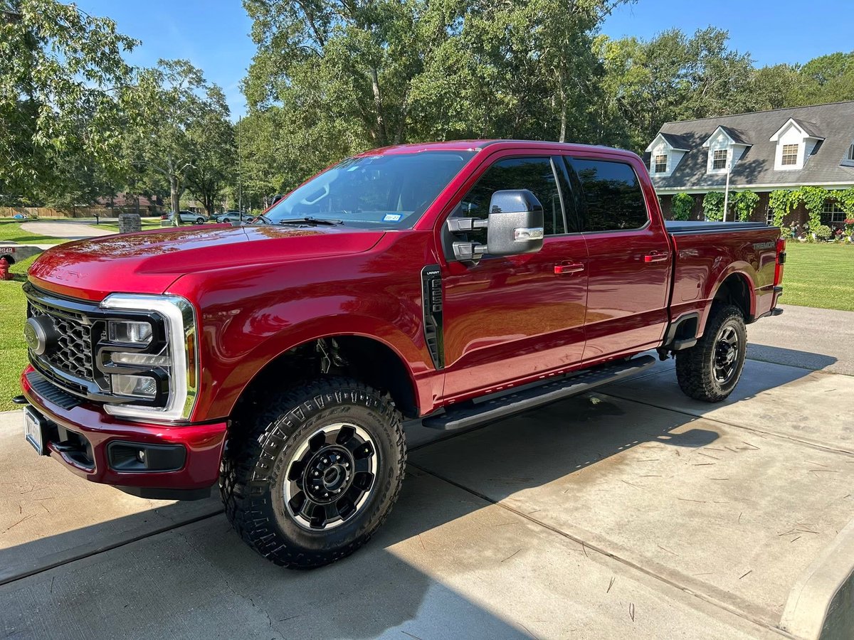 Grateful for $AVAX — it just made this new ride possible. 🔺