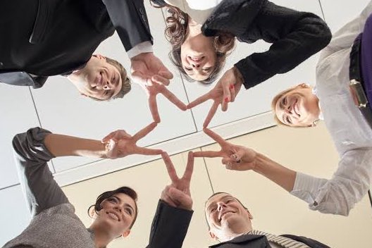 28_1kg's tweet image. 円陣はこれかな #THELASTPIEACE #ラスピ #thetime