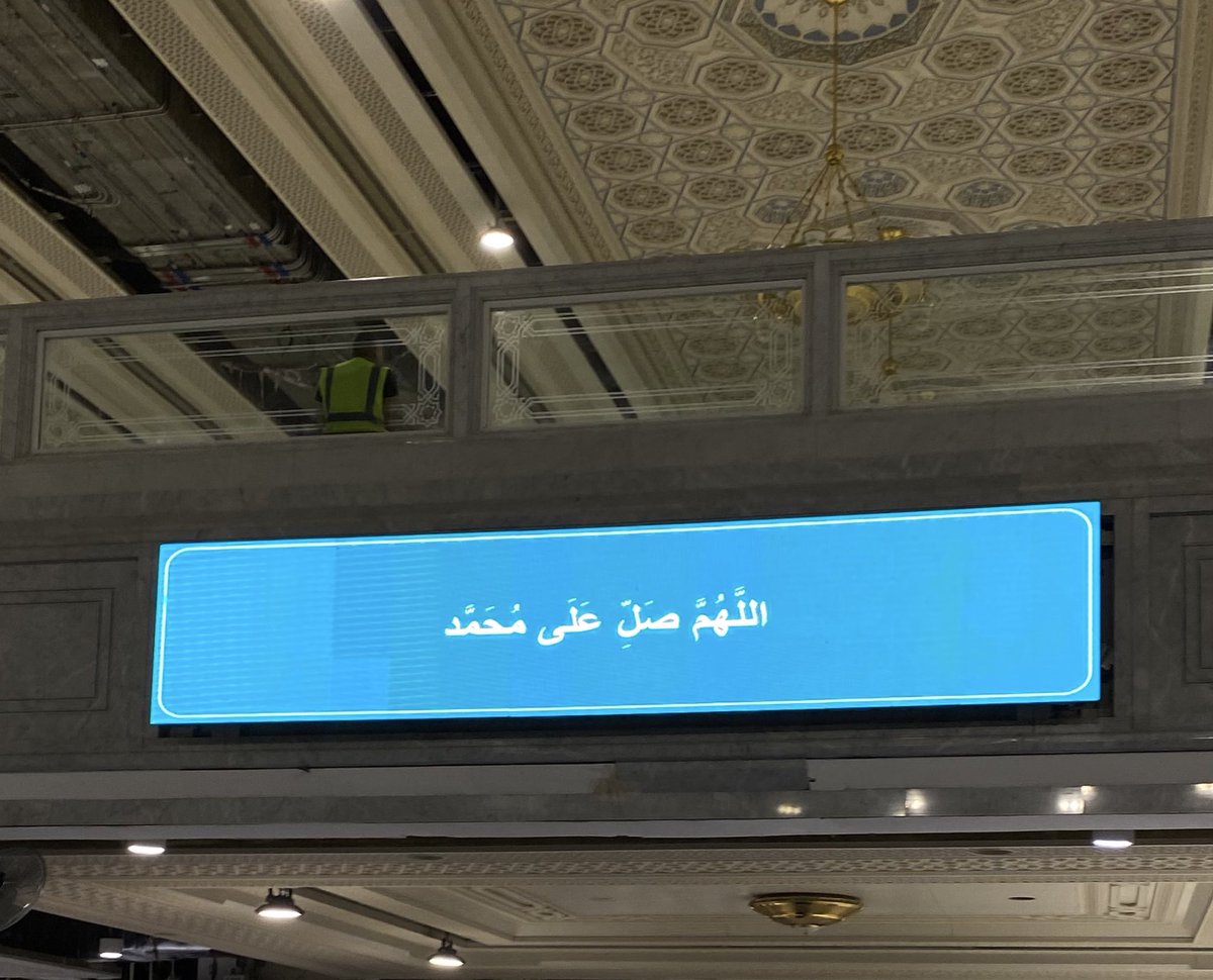 Mademoiselle tweet media