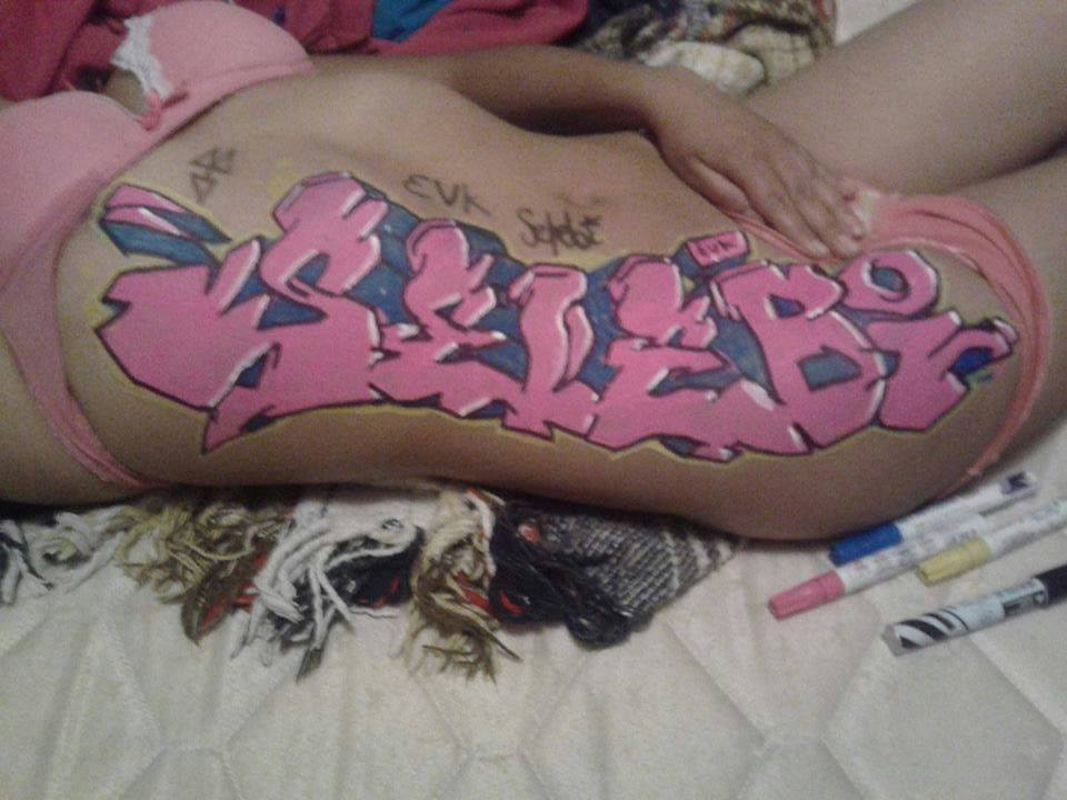 A quien conocen que pintaron asi?