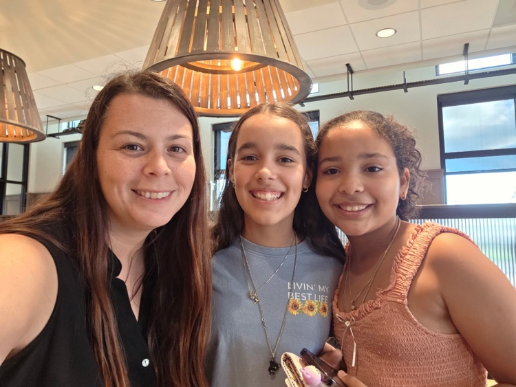 Bay Crest Elementary tweet media