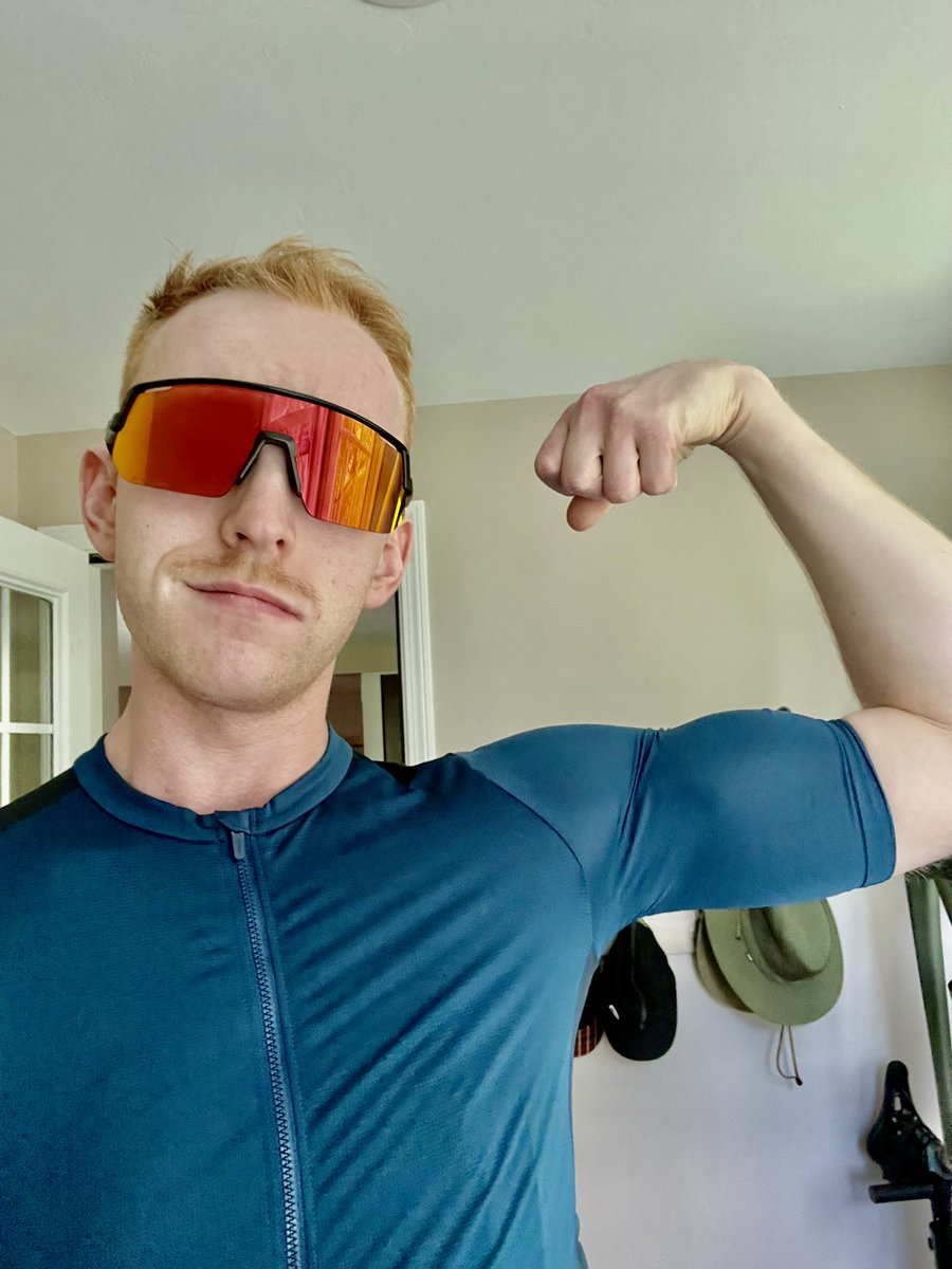 ———M tweet media