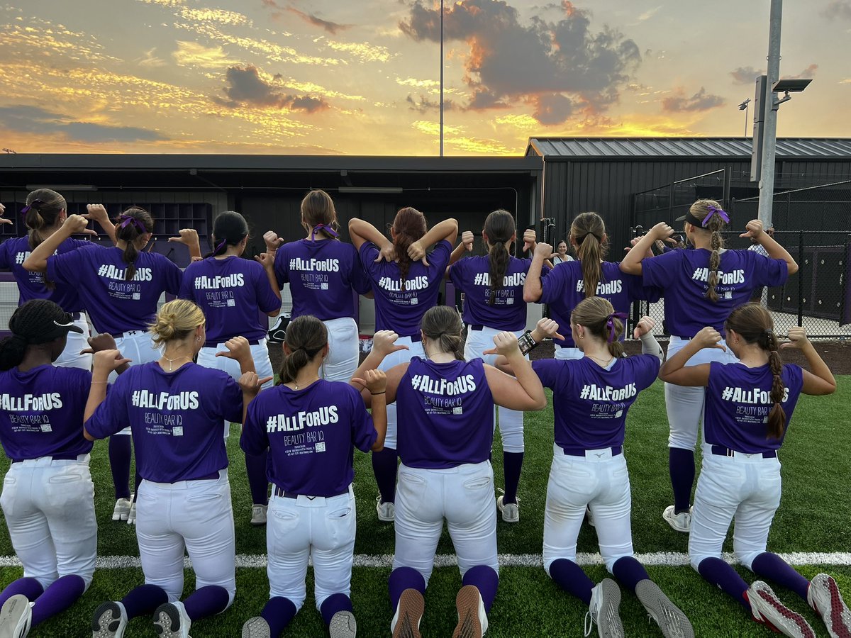 Richland Softball tweet media